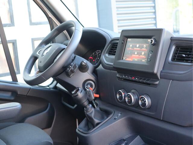 Renault MASTER T35 2.3 dCi 145 pk Euro 6 - Bakwagen - Laadklep - Camera - Navi