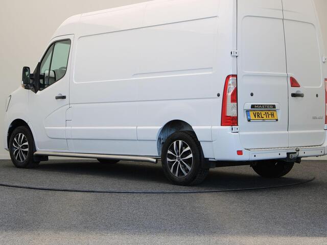 Renault MASTER T35 2.3 dCi 135 L2H2 Work Edition | Airco | Parkeersensoren | Lichtmetalen velgen | Sidebars |