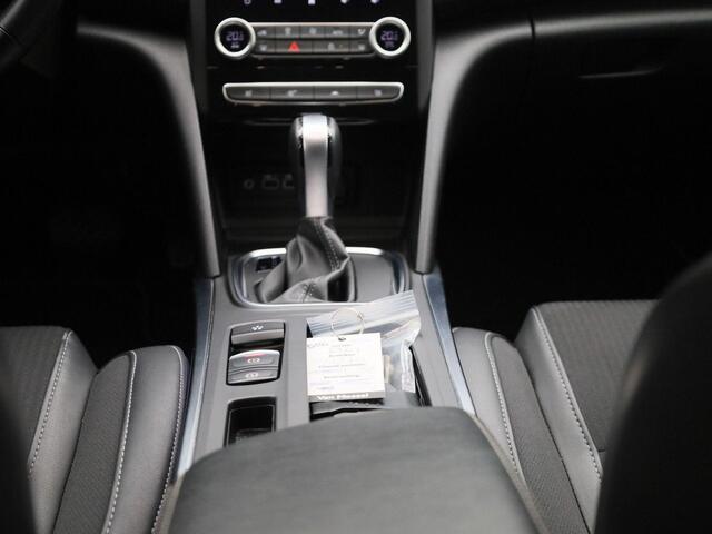 Renault MEGANE Estate 1.3 TCe 140 Pk Automaat Techno | Navigatie | Verwarmbare Voorstoelen | Apple / Android Carplay | Achteruitrijcamera | Parkeersensoren Voor / Achter | Elek. Verstelbare Spiegels |