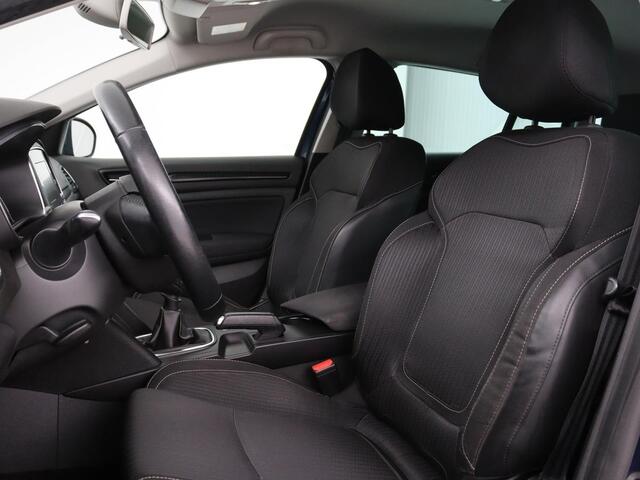 Renault MEGANE 1.5 dCi Zen | Trekhaak | Navigatie | Climate control | Parkeerhulp | Bluetooth | Cruise control