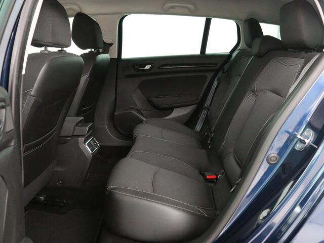 Renault MEGANE 1.5 dCi Zen | Trekhaak | Navigatie | Climate control | Parkeerhulp | Bluetooth | Cruise control