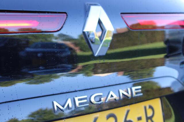 Renault MEGANE Estate 1.3 TCe Limited | PARKEERSENSOREN | AIRCONDITIONING | CRUISE CONTROL | APPLE CARPLAY & ANDROID AUTO