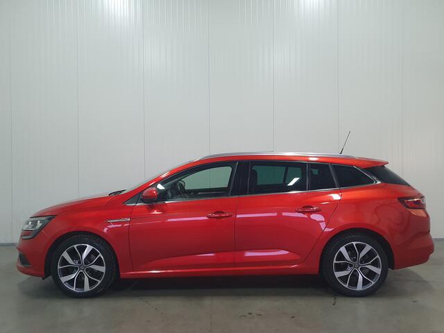 Renault MEGANE Estate 1.2 TCe Bose PANO/NAVI/CRUISE/H.LEDER