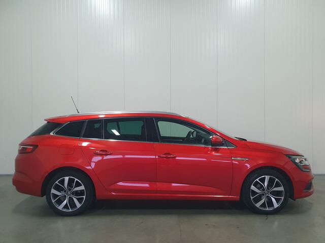 Renault MEGANE Estate 1.2 TCe Bose PANO/NAVI/CRUISE/H.LEDER