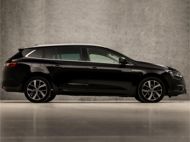 Renault MEGANE Estate 1.2 TCe Bose (VIRTUAL COCKPIT, APPLE CARPLAY, GROOT NAVI, CLIMATE, LEDER, BOSE AUDIO, SPORTSTOELEN, CAMERA, GETINT GLAS, KEYLESS, NIEUWE APK, NIEUWSTAAT)