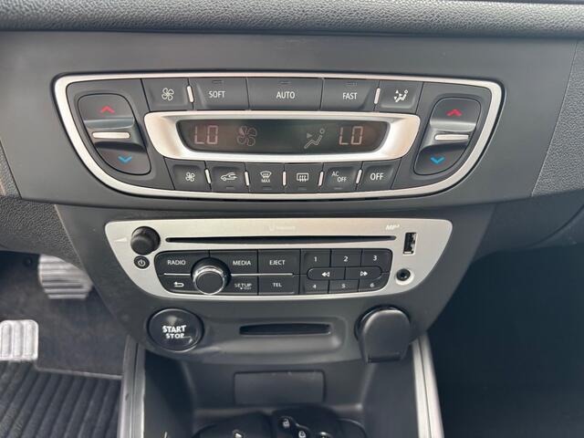 Renault MEGANE 1.2 TCE LIMITED NAVI AIRCO/ECC PDC LMV