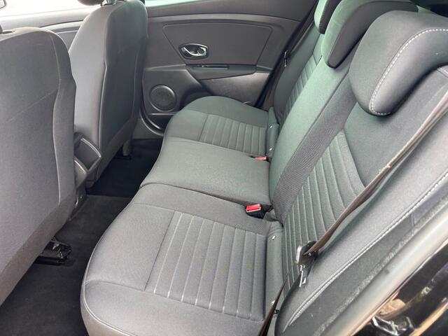 Renault MEGANE 1.2 TCE LIMITED NAVI AIRCO/ECC PDC LMV