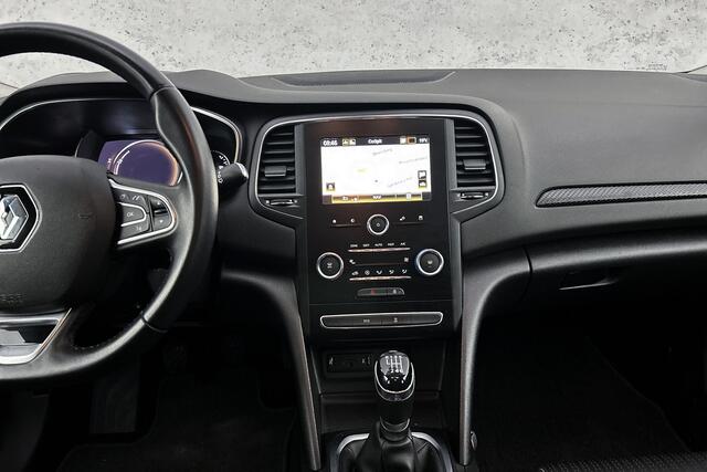 Renault MEGANE Estate 1.3 TCe Zen | Trekhaak | Parkeersensoren | Navigatie | Cruise control | Airco