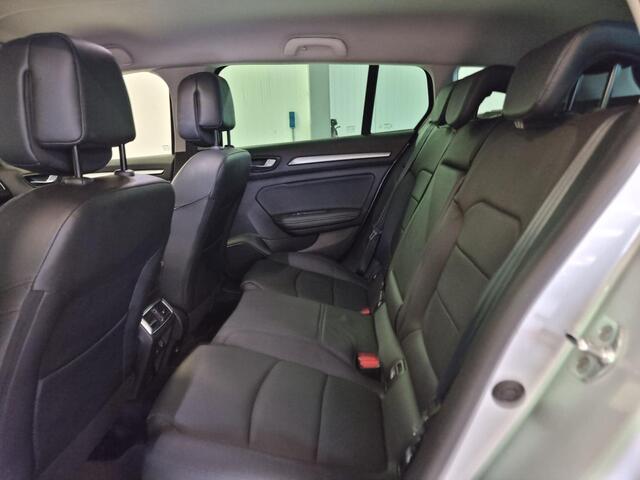 Renault MEGANE Estate 1.3 TCe Intens | Lederen bekleding | Head-up Display | Stoelverwarming |