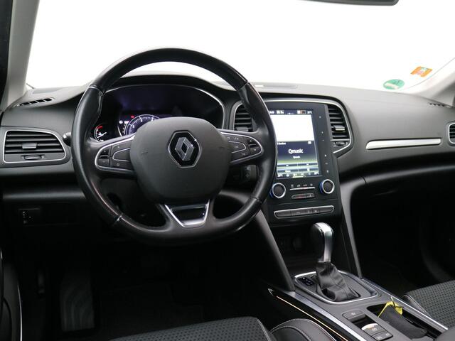 Renault MEGANE Estate 1.3 TCe Bose / Dealer onderhouden / 1.700 kg trekgewicht / Trekhaak / All Seasonbanden