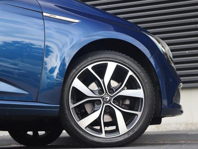 Renault MEGANE Estate 1.3 TCe Bose | Clima | Cruise | Navi | PDC+Camera | Leder |