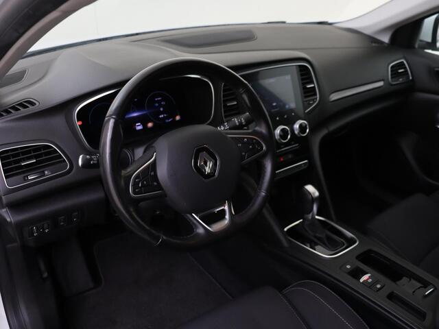 Renault MEGANE Estate E-Tech PHEV Business 160 PK Navigatie | Climate Control | Cruise Control | Parkeersensoren Voor en Achter | Keyless Entry | Apple Carplay & Android Auto