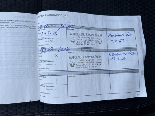 Renault MEGANE 1.5 Blue dCi Bose / Trekhaak / Dealer onderhouden / Stoelverw. / Keyless / Climate / 16'' LMV /