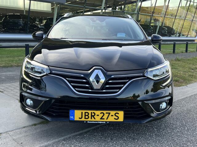 Renault MEGANE 1.5 Blue dCi Bose / Trekhaak / Dealer onderhouden / Stoelverw. / Keyless / Climate / 16'' LMV /