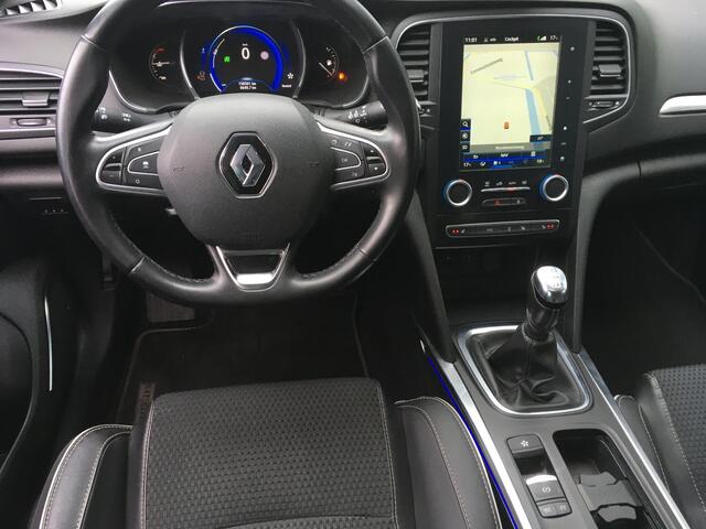 Renault MEGANE Estate 1.2 TCe Bose