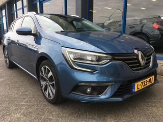 renault-megane-estate-1.2-tce-bose