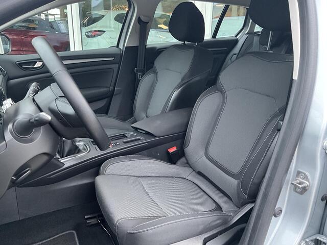 Renault MEGANE Estate 1.3 TCe 140 Equilibre