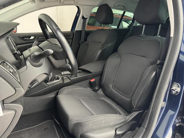 Renault MEGANE Estate 1.2 TCe Limited Clima/Navi/PDC/Trekhaak