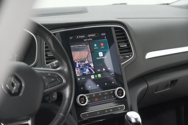 Renault MEGANE Estate TCe 140 Intens | Trekhaak | Camera | Dodehoekdetectie | Apple Carplay | Pack Winter