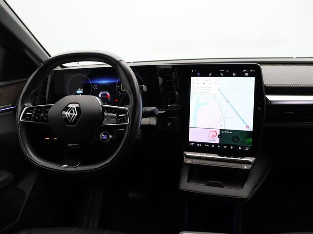 Renault MEGANE E-Tech EV60 Optimum Charge Iconic 220pk | 97% Accuscore | Stoel- en stuurverwarming | Elektrisch verstelbare bestuurdersstoel met Massage | Active Driver Assist |