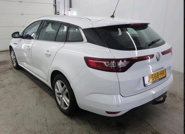 Renault MEGANE Estate 1.5 DCi 116PK Zen / Trekhaak / Navigatie / Airco-ecc./ Pdc. / Radio multimedia /