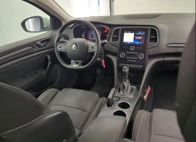 Renault MEGANE Estate 1.5 DCi 116PK Zen / Trekhaak / Navigatie / Airco-ecc./ Pdc. / Radio multimedia /