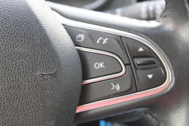 Renault MEGANE Estate 1.2 TCe Limited//Navi//Stoelverwarming!