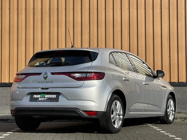 Renault MEGANE 1.5 Blue dCi Zen | Exportprijs | Airconditioning | Centrale Deurvergrendeling Met Afstandsbediening | Navigatie | Isofix | Automatische Verlichting |