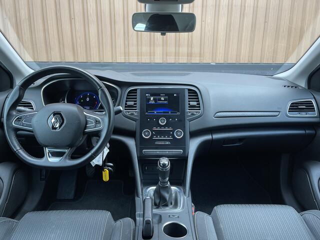 Renault MEGANE 1.5 Blue dCi Zen | Exportprijs | Airconditioning | Centrale Deurvergrendeling Met Afstandsbediening | Navigatie | Isofix | Automatische Verlichting |