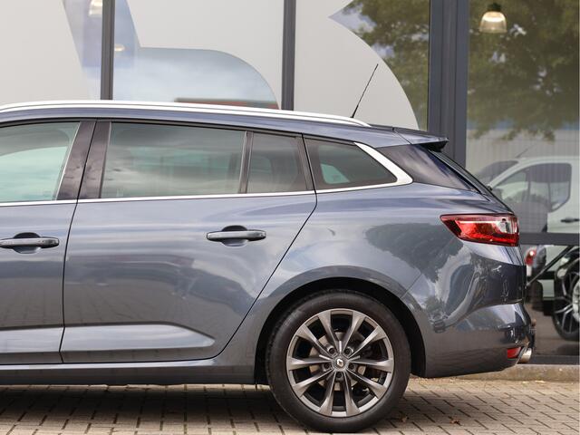 Renault MEGANE Estate 1.2 TCe Série Signature Exclusiv | Automaat | ACC | HUD | Haak | Massage |