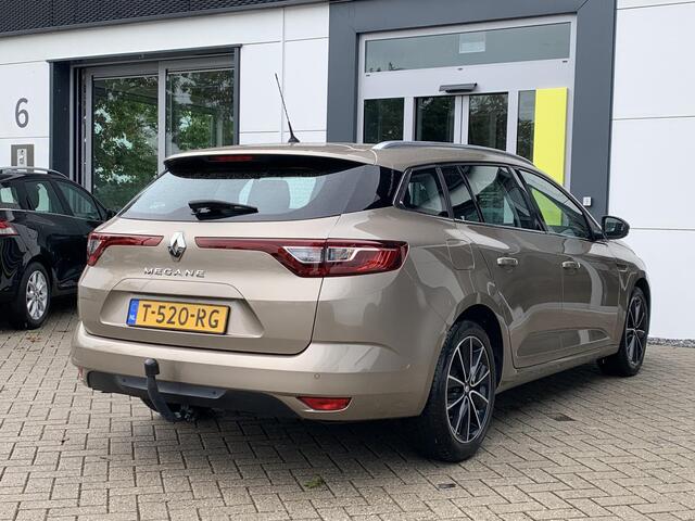 Renault MEGANE Estate 1.2 TCe Limited | Parkeersensoren | Trekhaak |