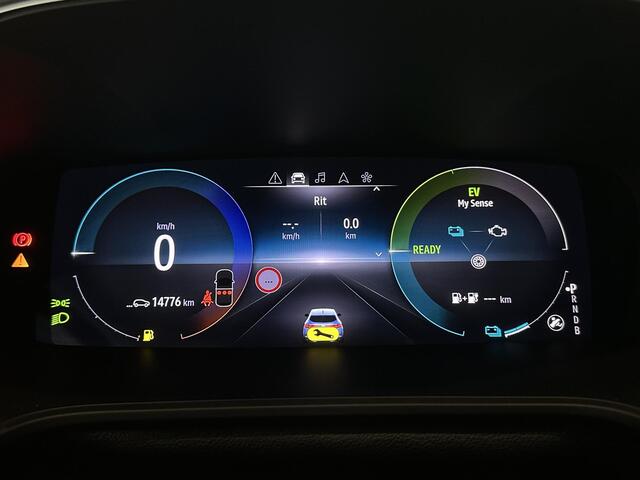 Renault MEGANE 1.6 E-Tech Plug-In Hybrid 160 Intens | Navigatie 9,3" | Head-Up Display | Dodehoek Detectie | Parkeersensoren voor, achter en achteruitrijcamera