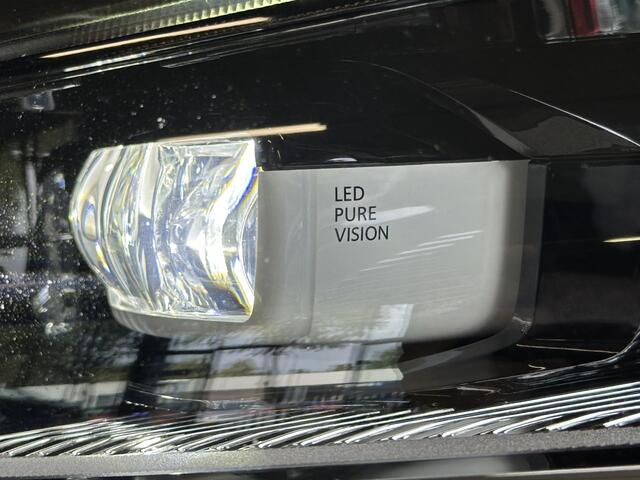 Renault MEGANE Estate 1.6 TCe 205pk GT | Groot Navi | 18 inch | Bose | Pano | Dodehoek | Led | Volledig dealer onderhouden!