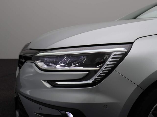 Renault MEGANE Estate 1.3 TCe 140PK Techno | Trekhaak | Navigatie | Apple & Android Carplay | Dodehoek Detectie | Parkeersensoren & Camera | Climate Control | Virtual Cockpit | Adaptive Onderstel | Sfeerverlichting |