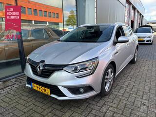 renault-megane-estate-bwj-2017-1.5-