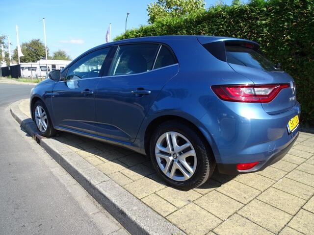 Renault MEGANE 1.2 TCE BOSE-Navi-Cruise-Clima-Blth-Usb/Aux