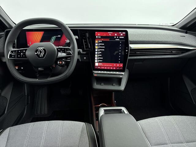 Renault MEGANE E-Tech Comfort Range Techno 60 kWh 220PK | Navigatie met Google Integratie | Climate Control | Cruise Control Adptief | Apple Carplay/Android Auto | Harman Kardon Premium Audio | Warmtepomp | Pack Winter | Parkeersensoren incl. Camera |