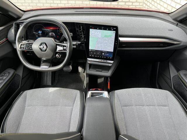 Renault MEGANE E-Tech EV60 Optimum Charge Techno | Trekhaak | Harman Kardon | SoH 94% | Apple CarPlay / Android Auto |