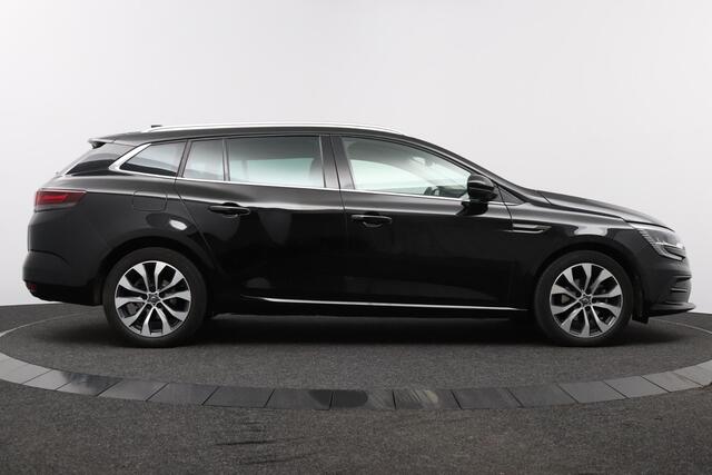 Renault MEGANE Estate 1.3 TCe 140 Techno | Pack Winter | Pack Parking | Bose Audio |