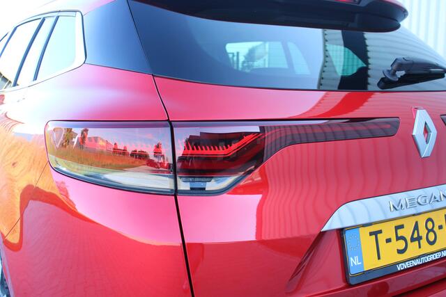 Renault MEGANE Estate 1.3 TCe 140 Techno | Incl. 12 maanden garantie | Adaptieve cruise control | Climate control | Apple carplay/Android auto | Trekhaak | Parkeercamera |