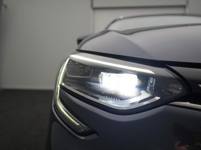 Renault MEGANE Estate TCe 130 EDC Bose - RIJKLAARPRIJS - Automaat - Elektrisch Glazen Schuif-/Kanteldak - Dealeronderhouden