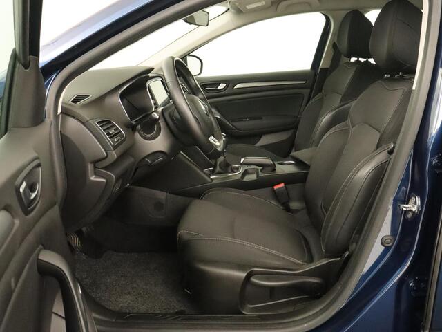 Renault MEGANE 1.3 TCe Business Zen | Trekhaak | Camera | Carplay | Keyless | Navigatie | Full LED | Parkeerhulp | Cruise control | Climate control