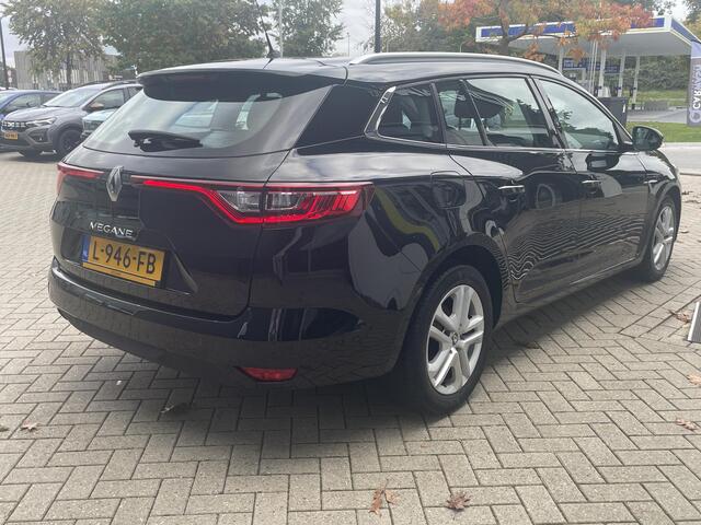 Renault MEGANE Estate 1.3 TCe Limited | Navigatie | Climate control |