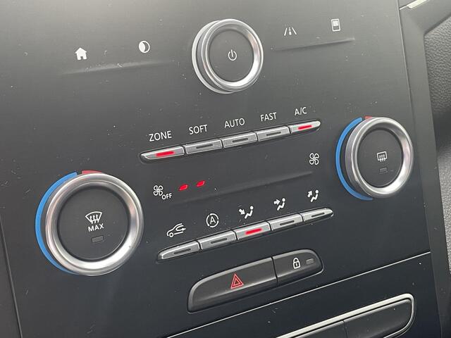 Renault MEGANE Estate 1.3 TCe Limited | Navigatie | Climate control |