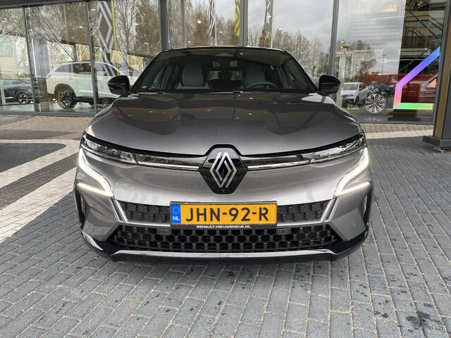 Renault MEGANE E-Tech comfort range techno 60 kWh / Demo Hillegom / Vraag naar beschikbaarheid