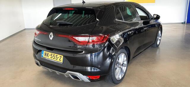 Renault MEGANE 1.6 TCe GT EXTRA SET BANDEN OP LMV / HEAD UP DISPLAY / 4CONTROLE / NAVIGATIE / PARKEERSENSOREN+CAMERA / CLIMATE CONTROLE.