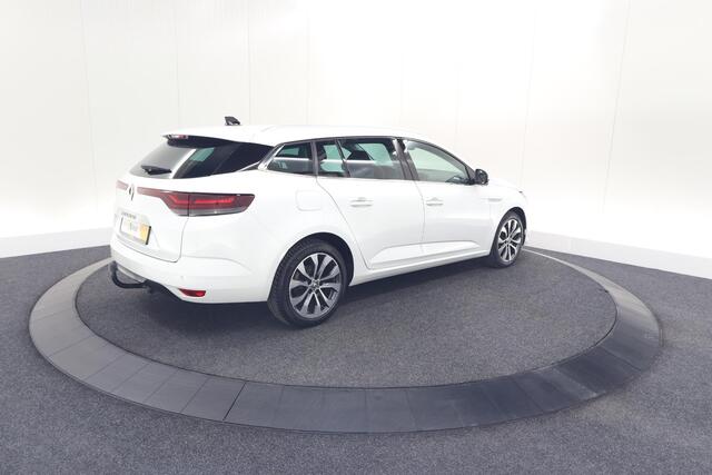 Renault MEGANE Estate TCe 140 EDC Techno | Trekhaak | Camera | Navigatie | 9.3 Inch Groot Scherm