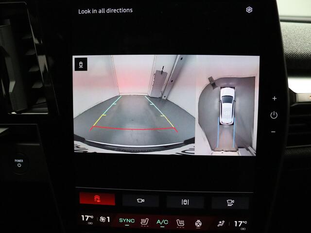 Renault MEGANE E-Tech comfort range techno 60 kWh Automaat Harman Kardon | 360° Camera | Adapt. Cruise | Parkeersens. v+a | Stoel-/stuuverw.