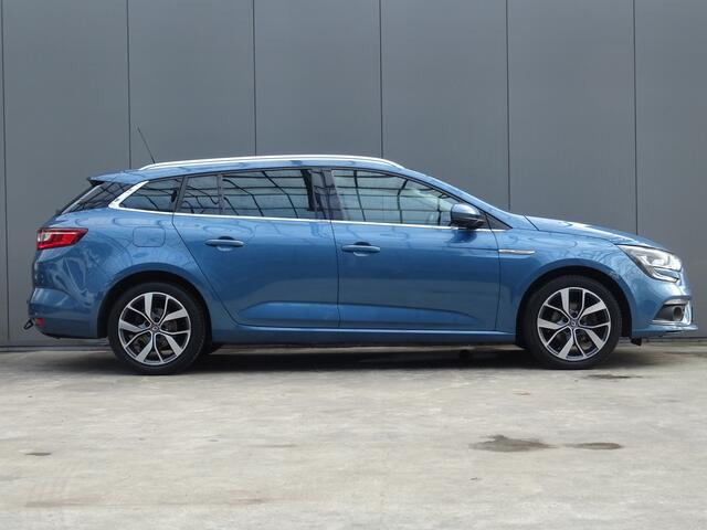 Renault MEGANE Estate 1.2 TCe Bose * HEAD-UP * TREKHAAK * STOEL VERW. !!