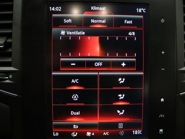 Renault MEGANE Estate 140pk TCe BOSE | Camera | Cruise | Navi | Parkeersens. v+a | Trekhaak